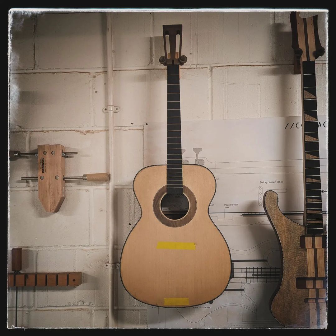 I've said it before, something special happens when you install new frets... :-) #xylonguitargallery #xylonguitars #lutherie ...