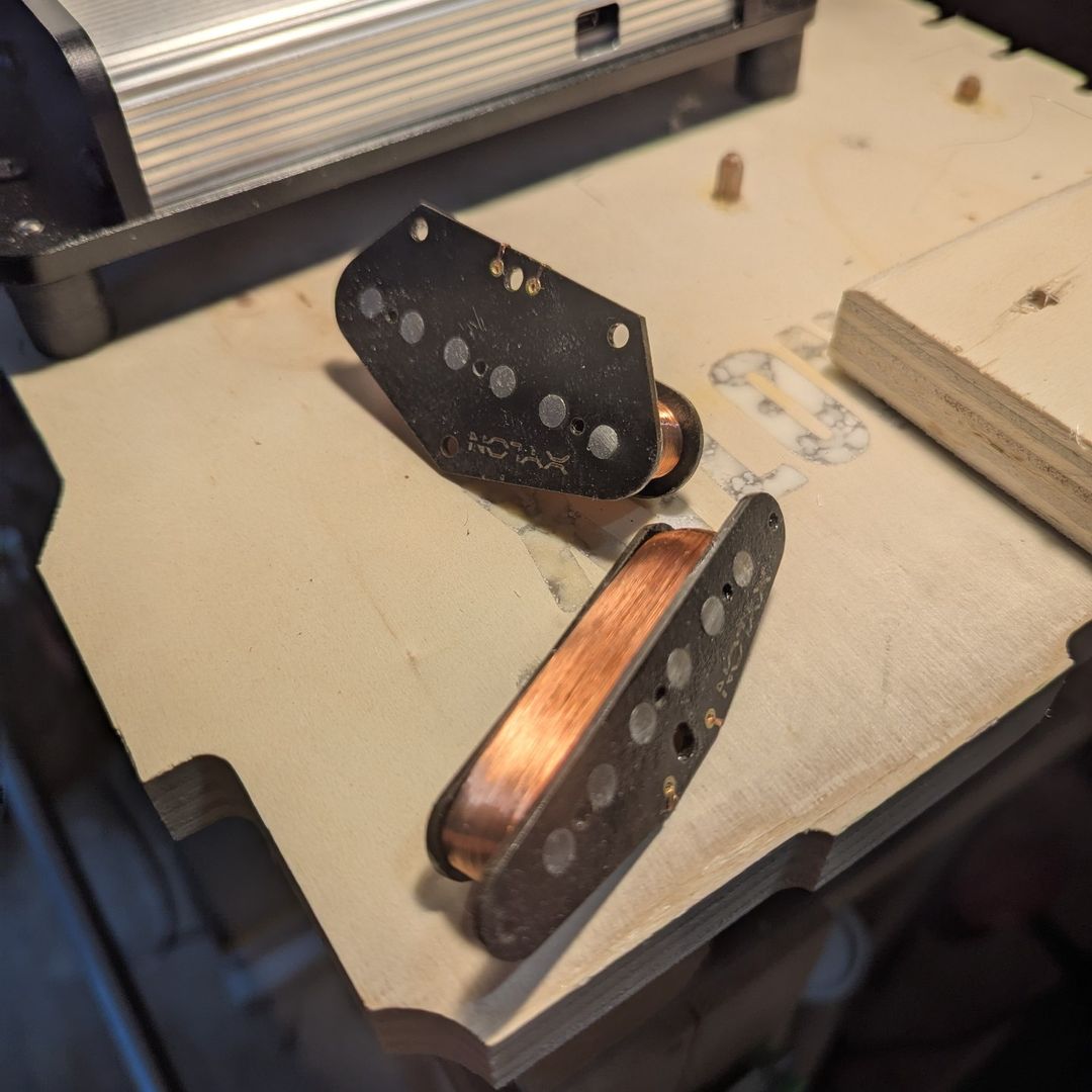 Proper '72, "old old" stock vulcanised fibreboard Tele pickups... Special order to hop on a plane shortly! #telepickups #tele...